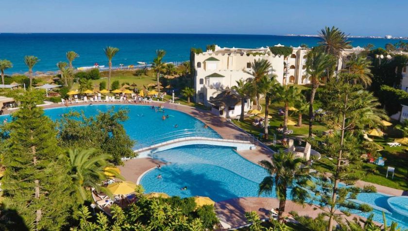 
Spalvomis, kvapais ir skoniais užburiantis Tunisas – dykumų oazės ir balto smėlio paplūdimiai nukels į svajonių atostogas                