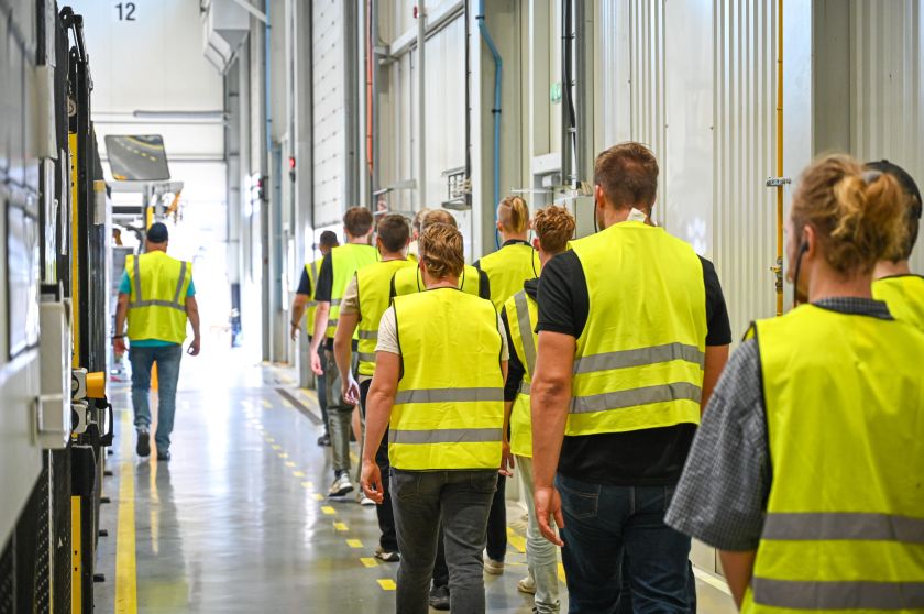 
Panevėžyje vykusio ATVIROS PRAMONĖS SAVAITGALIO 2024 įspūdžiai: per dieną ištirpusios vietos į ekskursijas ir augantis populiarumas                