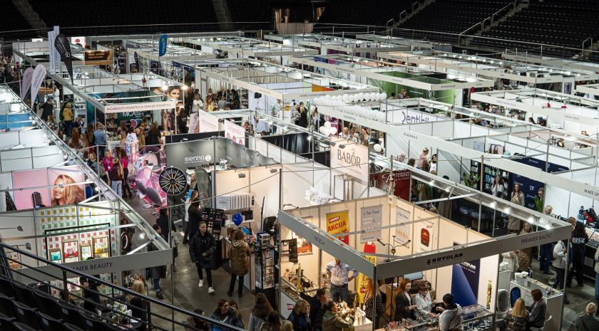 Du ypatingi renginiai „Švyturio“ arenoje gruodžio 6-7 dienomis: grožio ir mados paroda „Moters kodas“ ir mugė „Kalėdų magija“