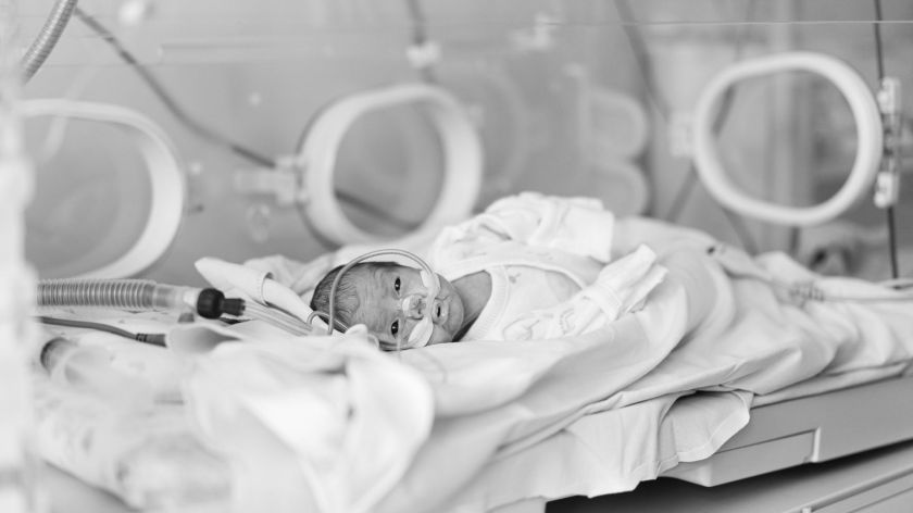 Jautrioje „Neišnešiotukas“ kampanijoje – iškalbingas tyrimas: lietuviai trokšta artumo, bet realybė kitokia