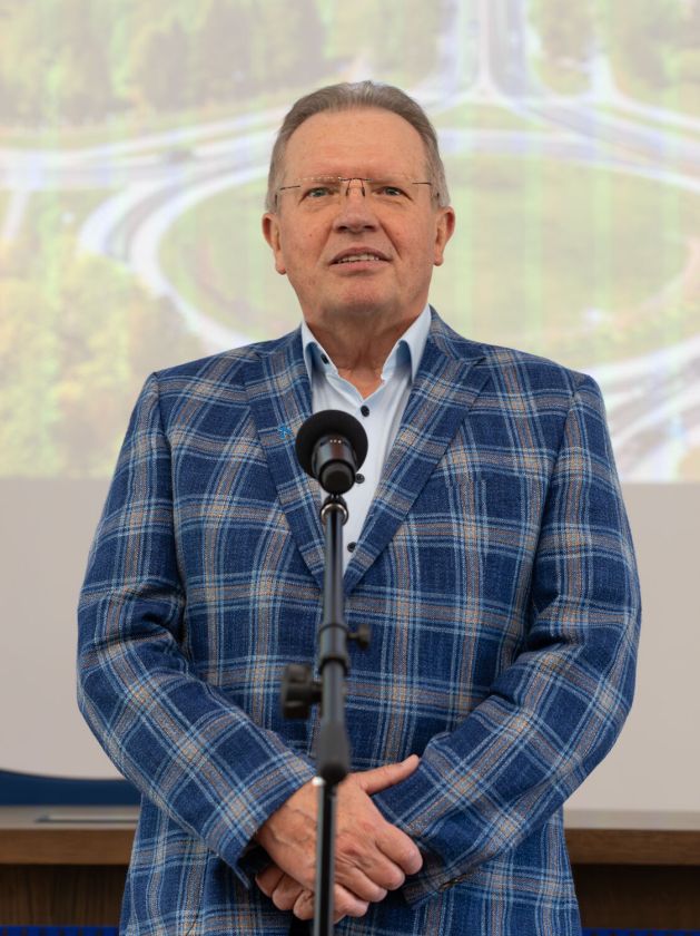 Tėvo dienai – apie dažniausią vyrų onkologinę ligą: svarbu tikrintis prevenciškai ir žinoti savo giminės istoriją