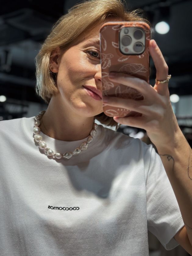 Nuo parduotuvių vitrinos iki jūsų spintos: stilistė pataria, ką šią vasarą dėvėti