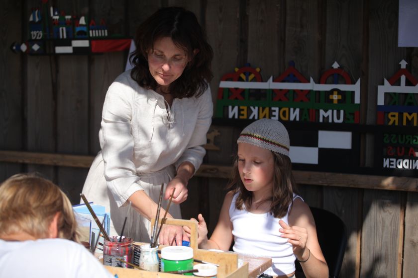 Juodkrantės festivalyje „Pūsk, vėjuži!“ – pirmasis lietuvių liaudies dainų rinkinys ir vestuvės pagal Mažosios Lietuvos tradicijas