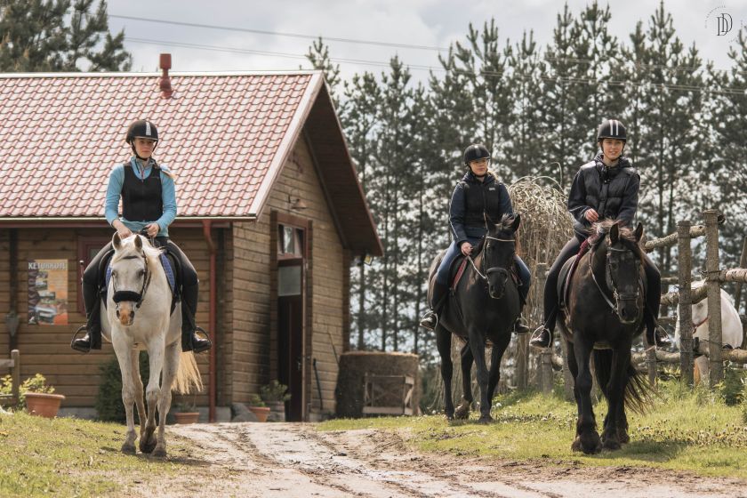 Karaimai, kibinai, angoros ožkos ir žirgai – viskas per  vieną šeimadienio dieną