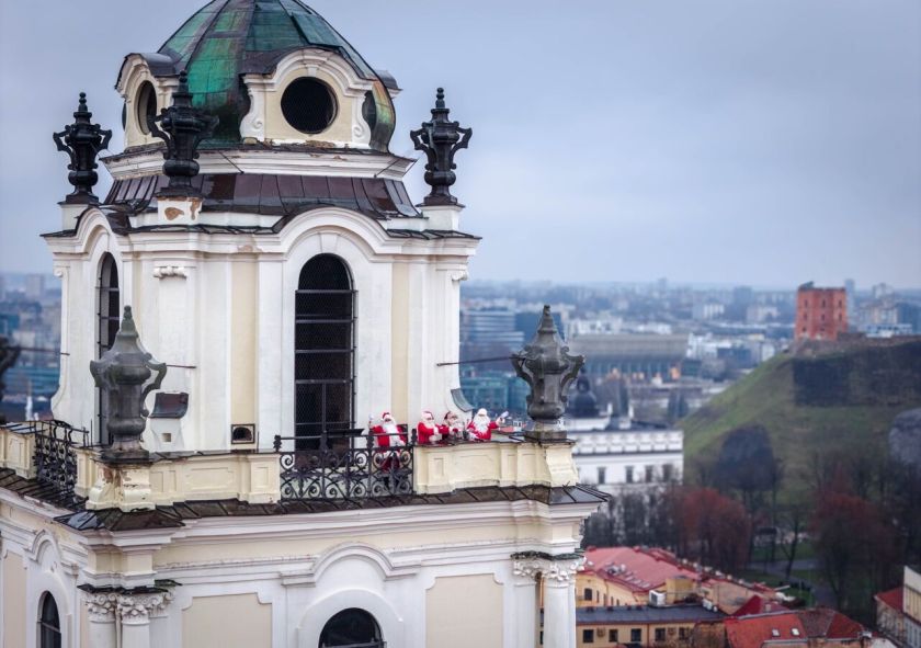 Sostinėje – nauja šventinė tradicija: Vilniaus kalėdiškiausią dieną laukia speciali valiuta, Kalėdų paštas ir šimtai choristų ant ledo