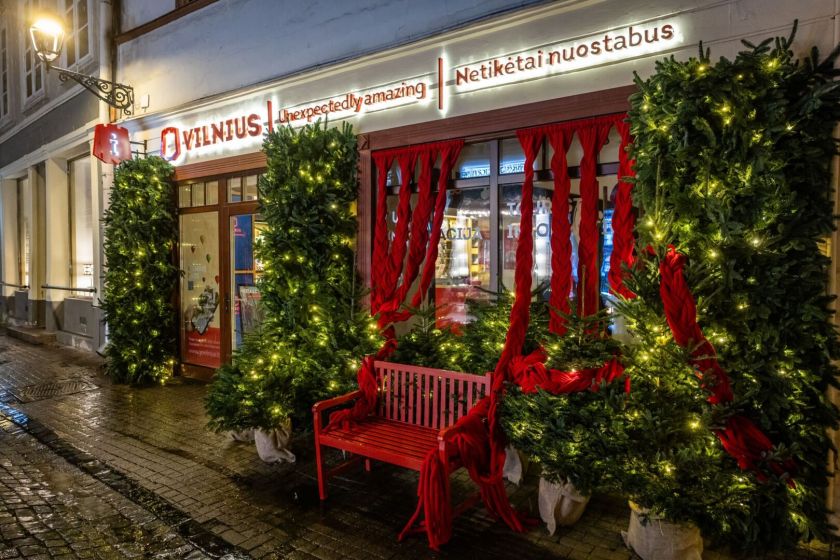 Nuo šaltibarščių iki troleibusų: turistų Vilniuje daugėja – kodėl jie renkasi sostinę?